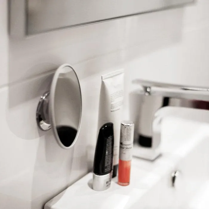 Bosign Magnetic Make-Up Mirror With Suction 15X - Black