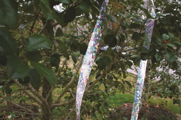 Dalen Holographic Scare Tape™ - Full Spectrum Ribbons for Frightening Birds (3/4" X 100 ft)