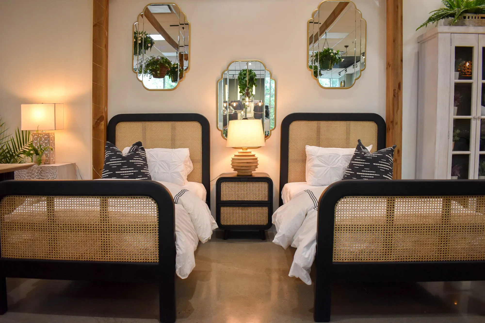 Dupre Medium Mirror