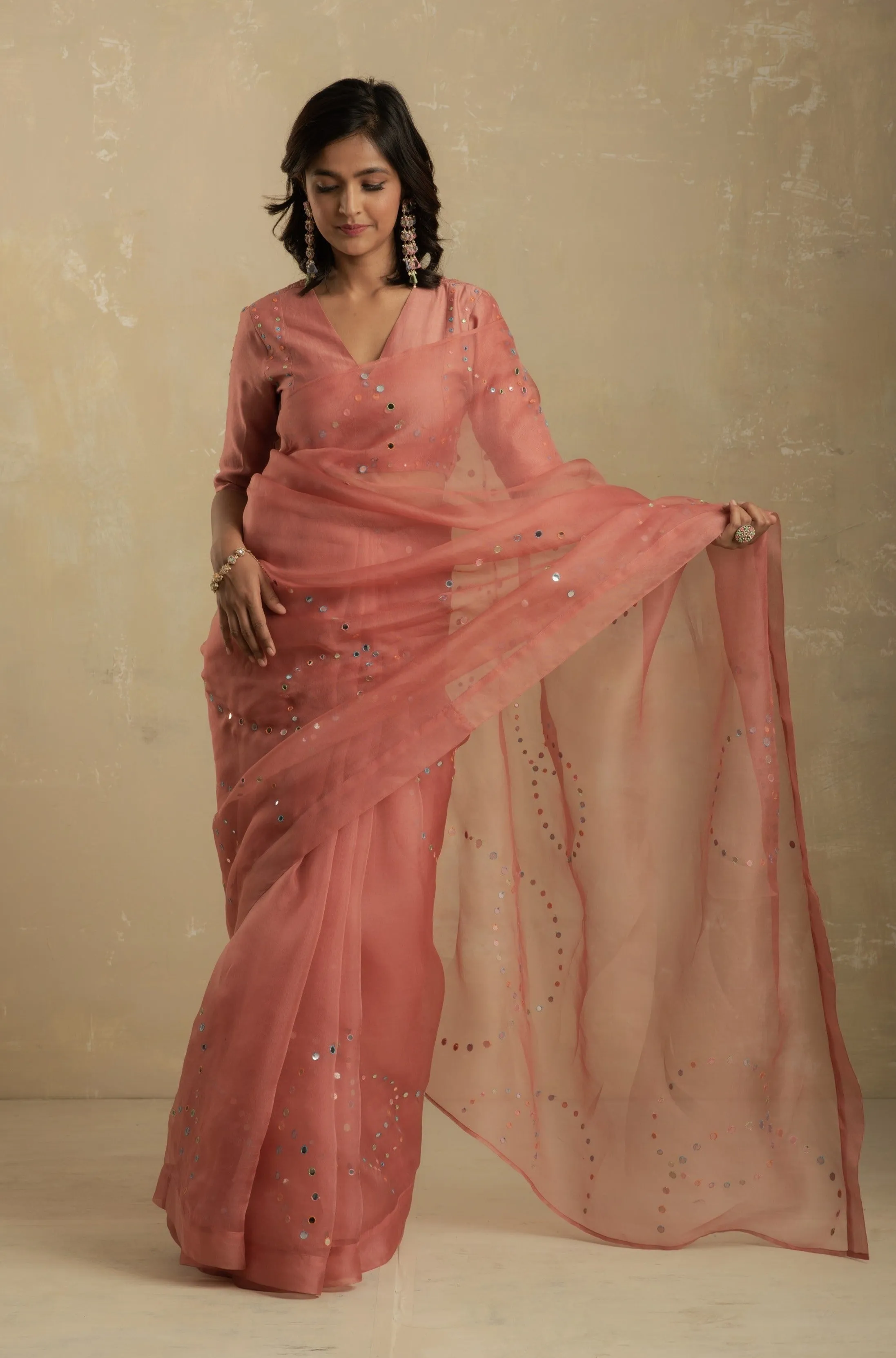 Dusky Pink Organza Saree (Blouse optional)