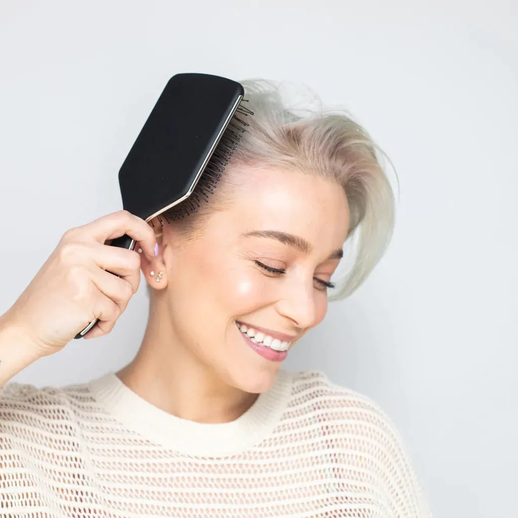 Framar Paddle Brush Black To The Future