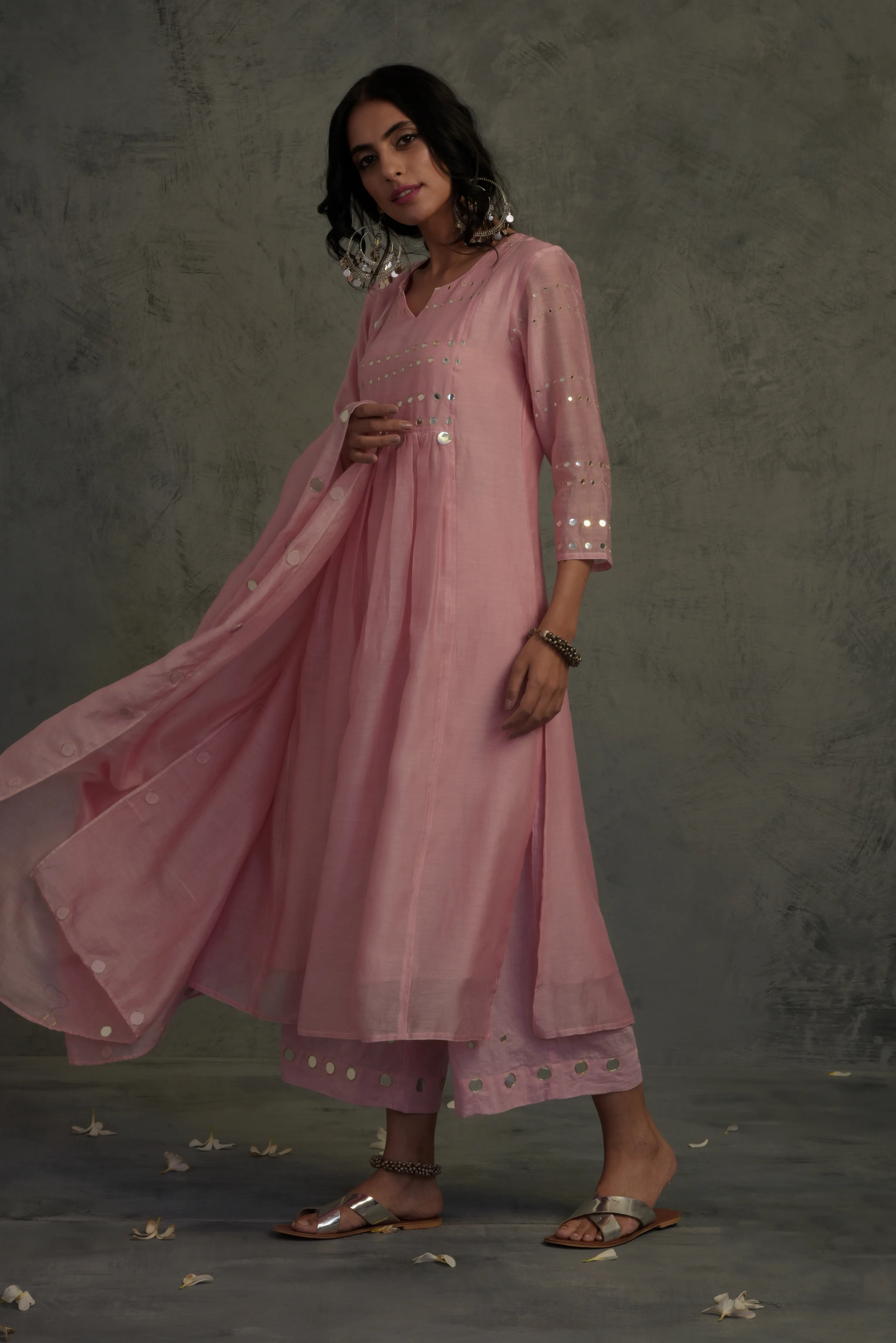 Light Pink Gathered Kurta Set - Set of 3
