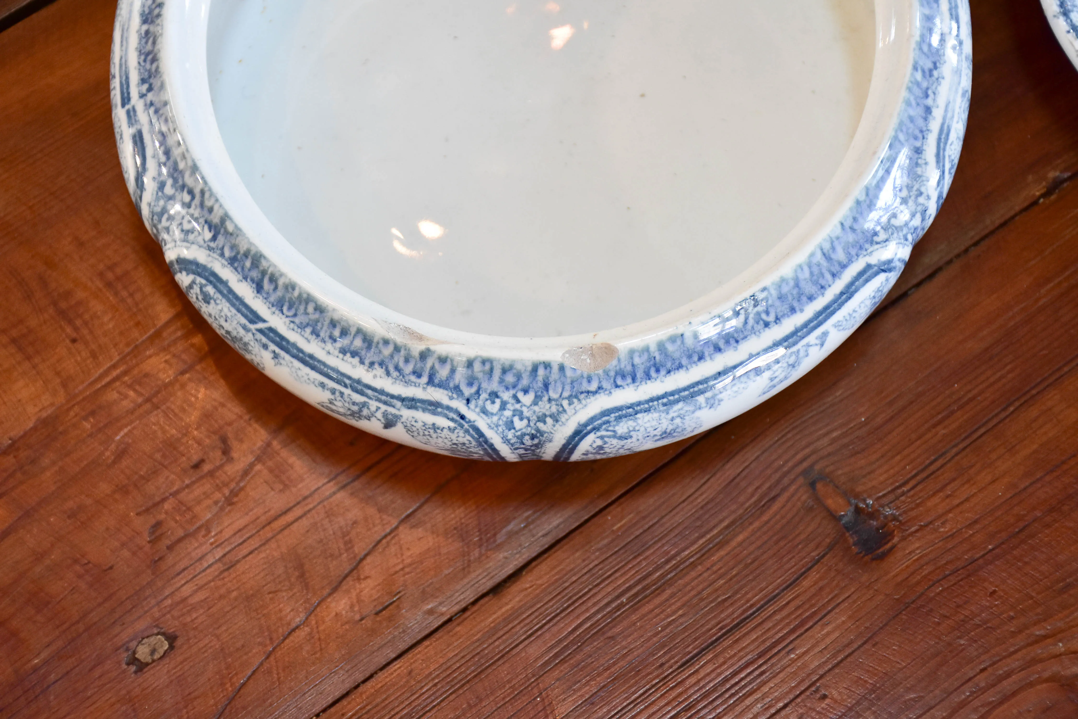 Lunéville Faience bathroom ensemble