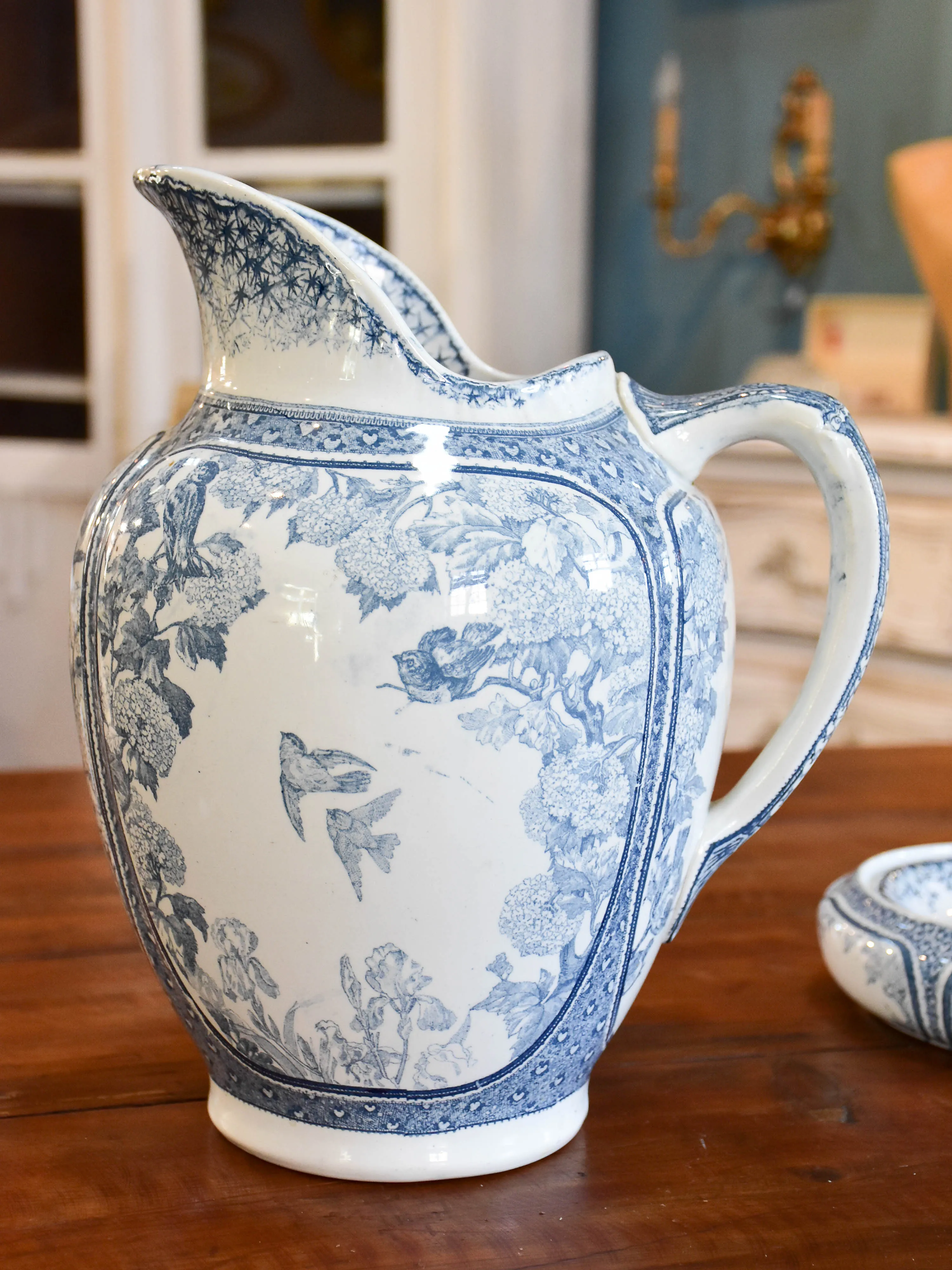 Lunéville Faience bathroom ensemble