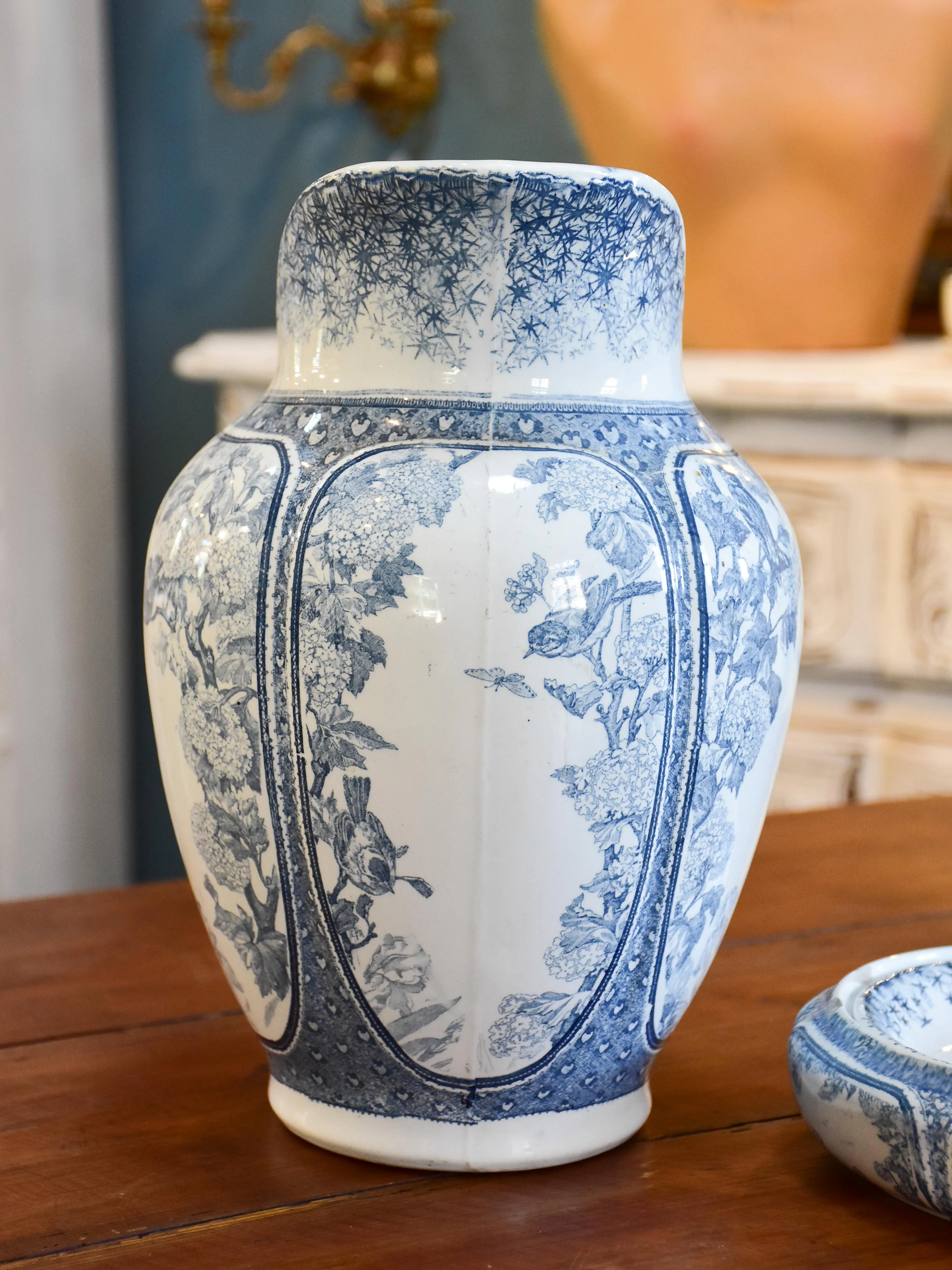 Lunéville Faience bathroom ensemble