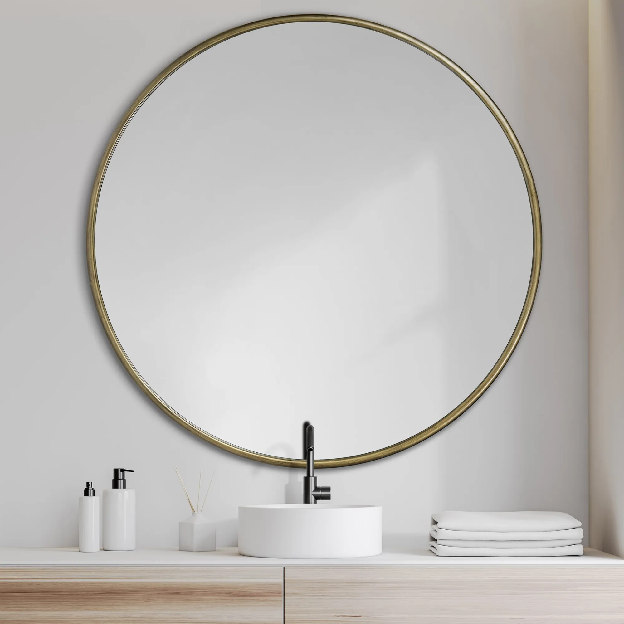 Pippa Mirror - Gold