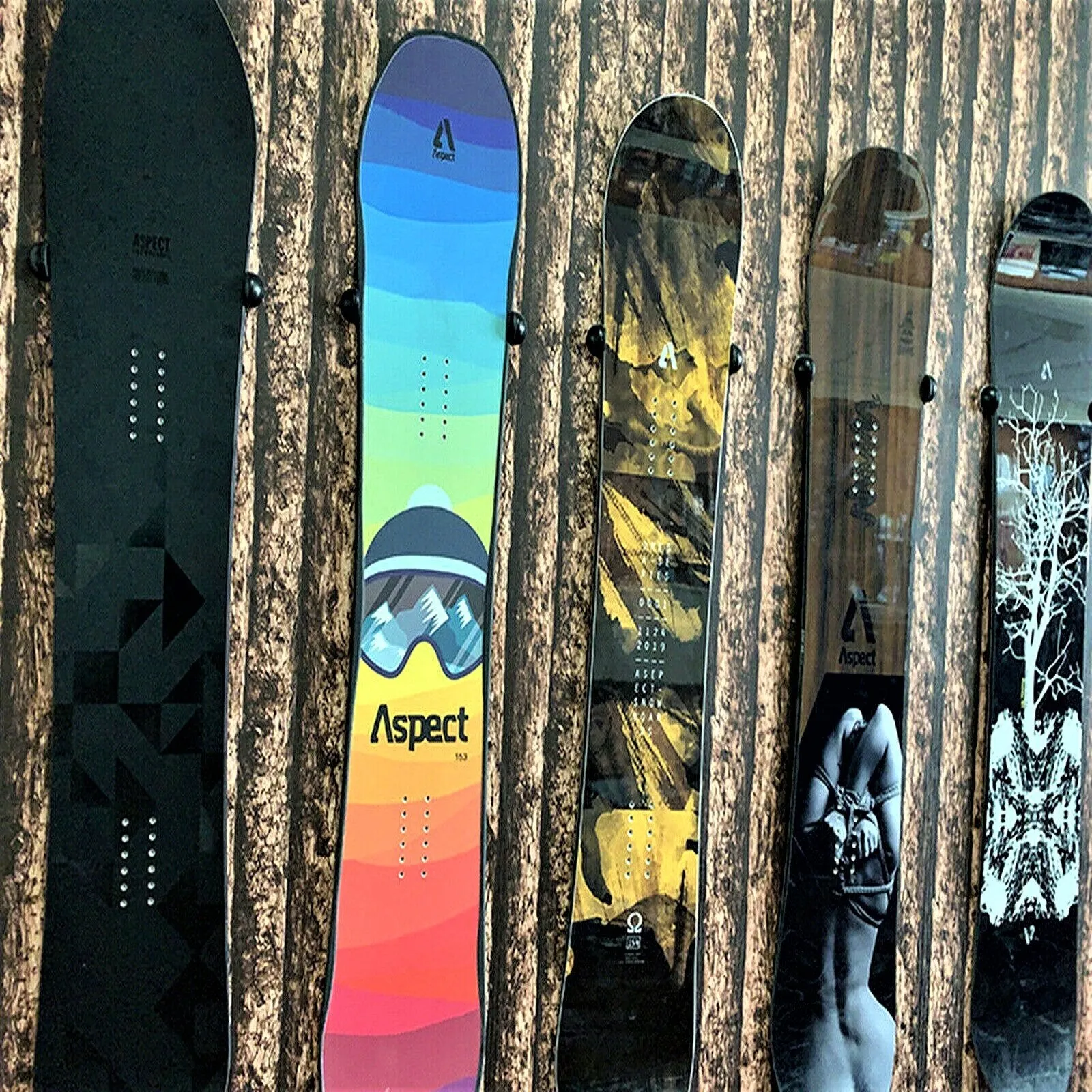 Snowboard Rack - Mounts by Curve