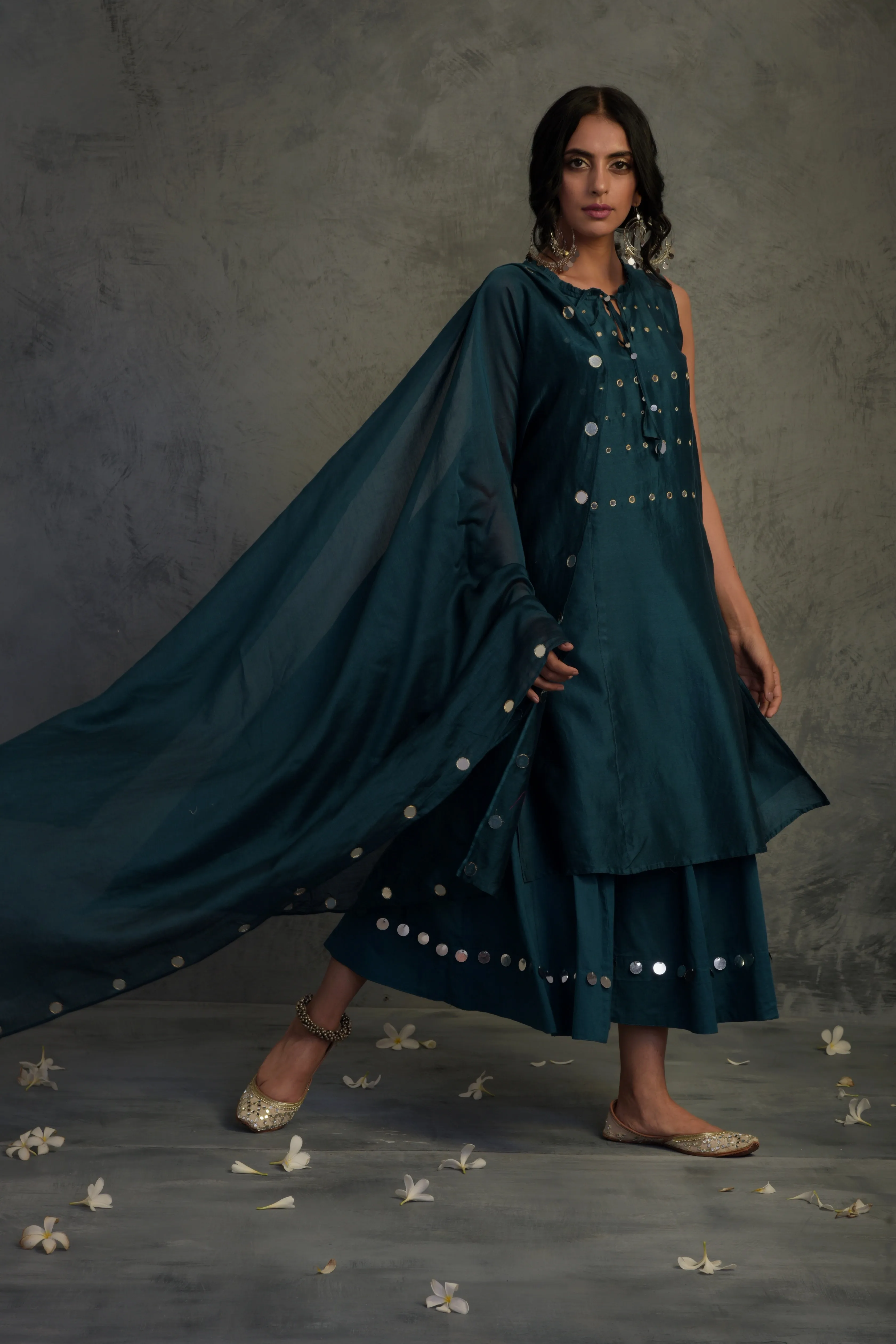 Teal Blue Sleeveless Kurta Set