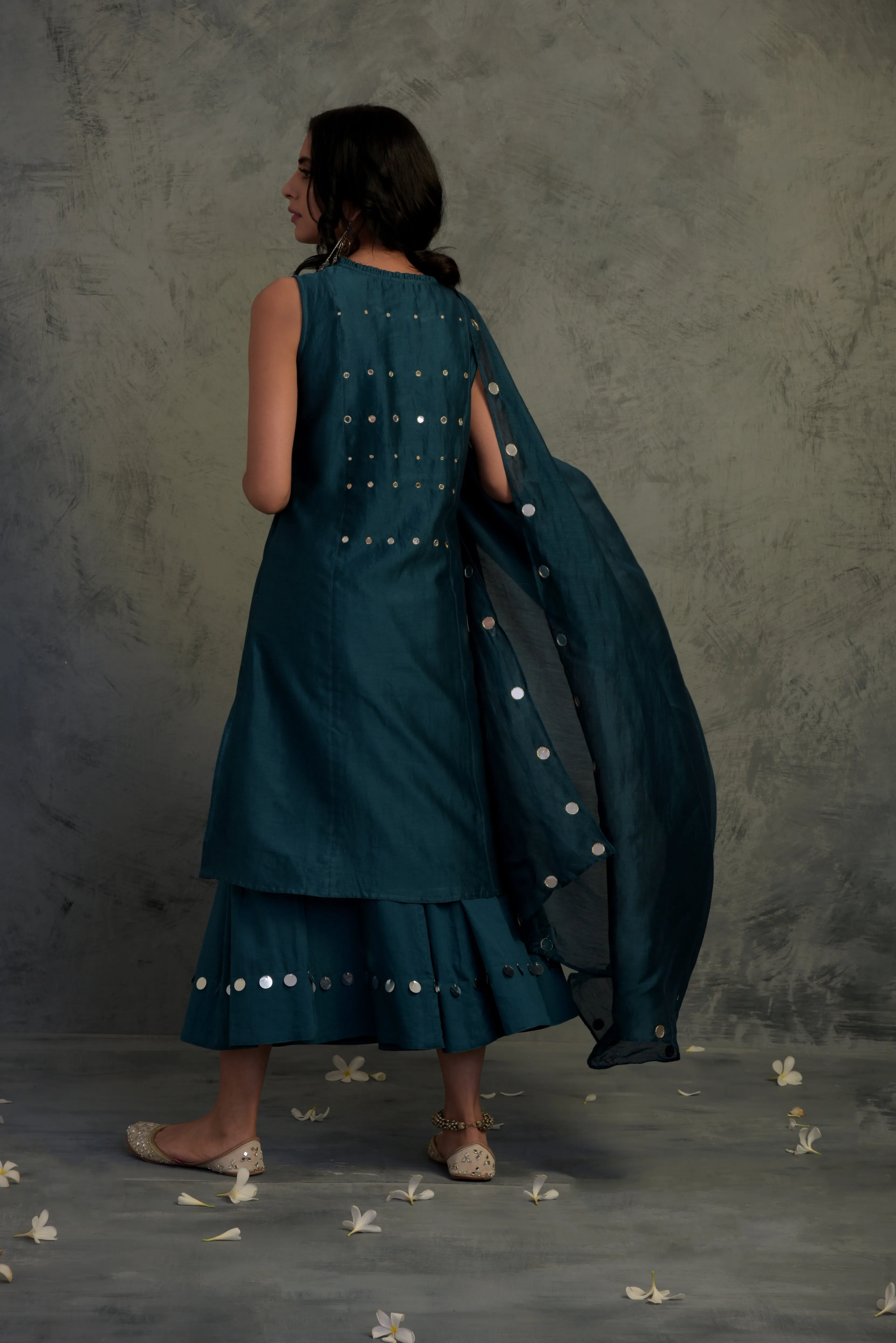 Teal Blue Sleeveless Kurta Set